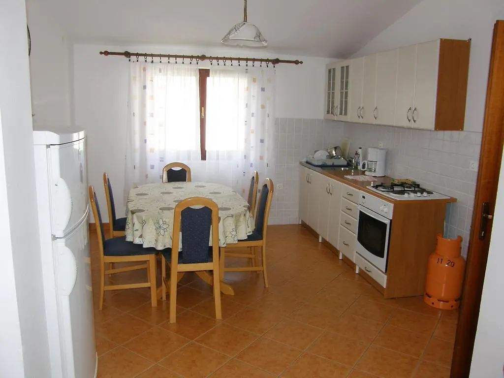 Apartments Tancabelic Baska