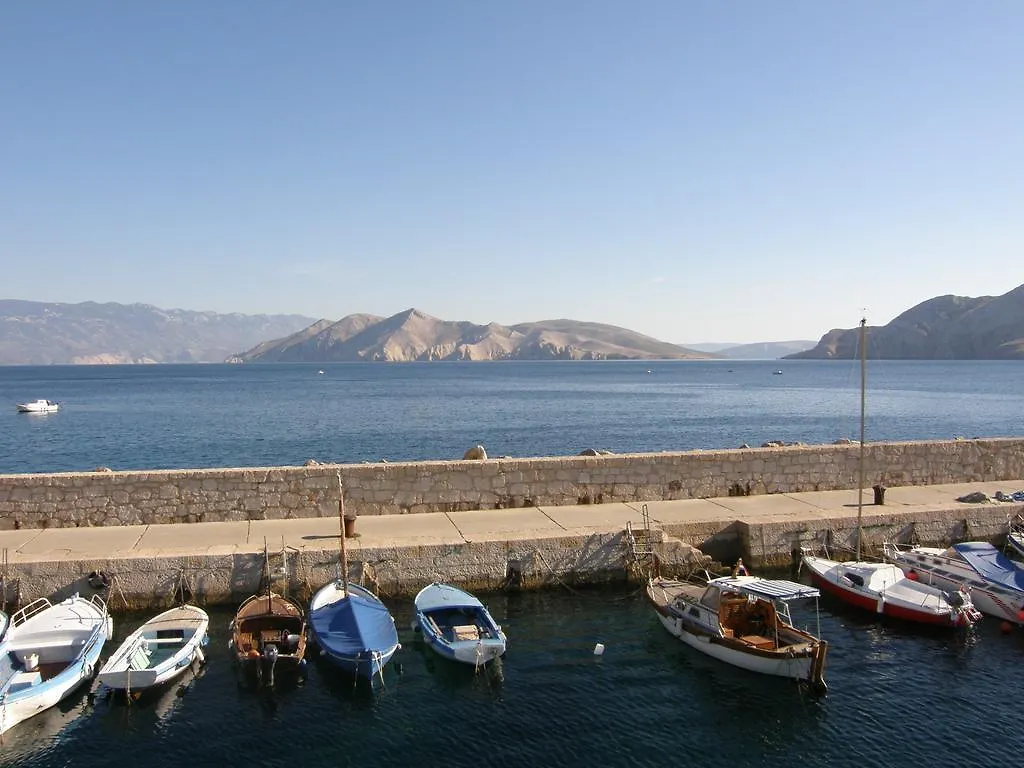 Apartments Tancabelic Baska  Baska (Krk)